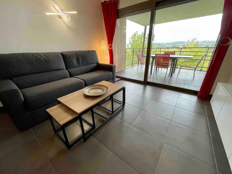 Superbe Appartement, Piscine, Vue Mer Et Montagnes Antibes Exteriör bild