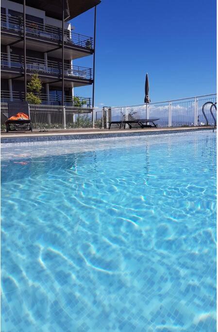 Superbe Appartement, Piscine, Vue Mer Et Montagnes Antibes Exteriör bild
